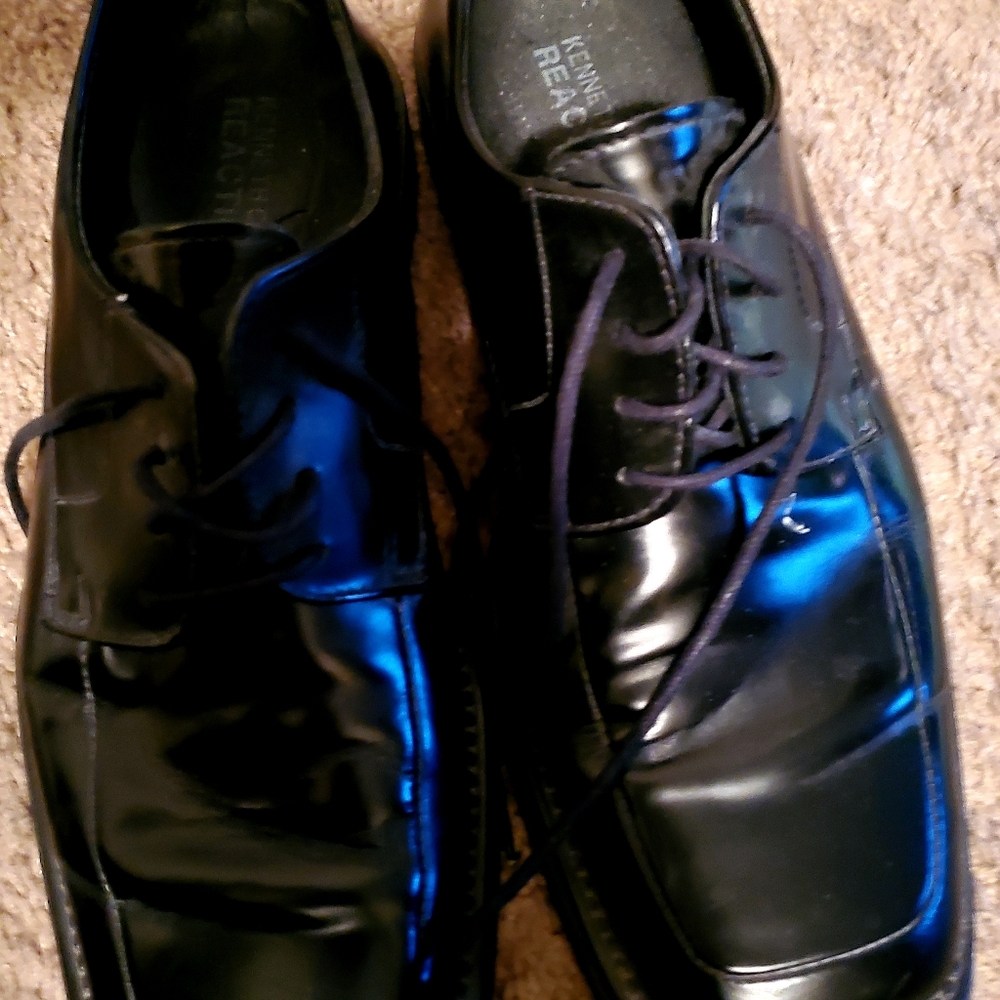 Kenneth Cole Reaction Shoes